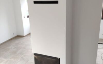Budowa kominka narożnego Raszyn – wykończenie domu i salonu
