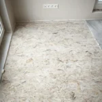 Antresola drewniana zwiększająca metraż mieszkania
