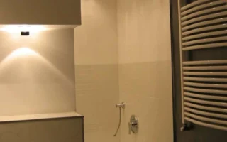 Przebudowa mieszkania 60 m² i łazienki 12 m²
